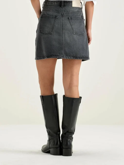 Paon Minirok