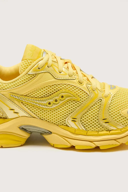 SAUCONY Progrid Triumph 4 Chroma For Women