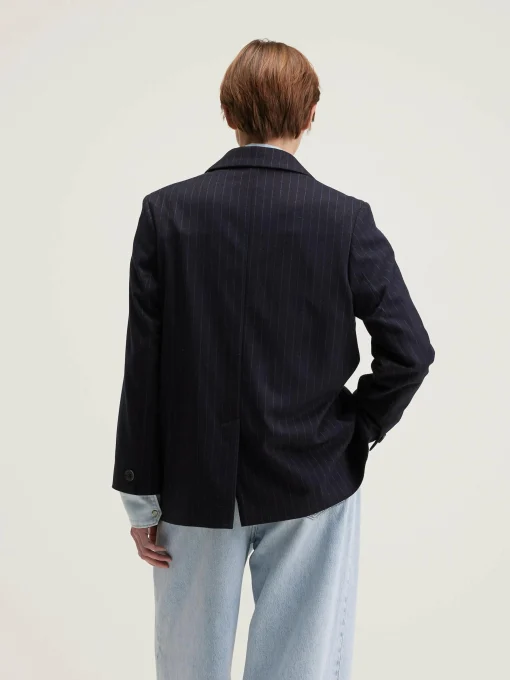 Veil Relaxed Blazer